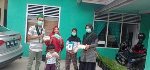 Badko HMI Riau-Kepri dan HMI Cabang Pekanbaru Berbagi Masker Kepada Masyarakat