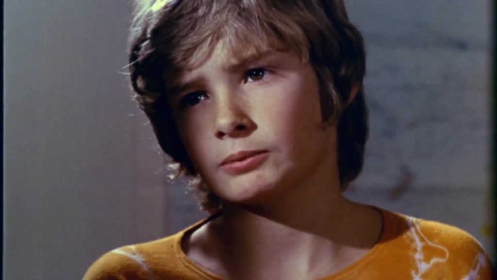 Nonton Film Night Child 1972