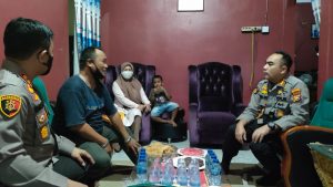 Kapolresta Pekanbaru Kunjungi Polisi Heroik