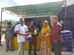 Pemdes Rambah hilir Gelar Pasar Murah Untuk Masyarakat