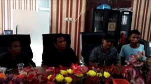 Normal Harahap Klarifikasi Mengenai Isu Beredar Masalah Pencurian Buah Sawit Desa Batang Kumu