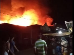 Kebakaran Hebat Kota Dumai, Di Duga Terdapat Korban