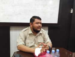 Ketua DPRD Rohul Dalam Konferensi Pers Membuka Pendaftaran Untuk Ketua Karateker Pemuda Tani provinsi Riau