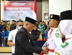 Bupati H. M Adil Kukuhkan Paskibra Meranti Tahun 2022