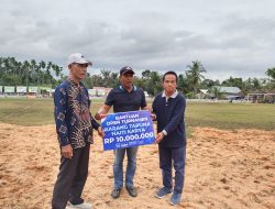 Kelmi Amri Tutup Open Turnamen Karang Taruna Cup Haiti Karya