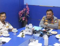 Dishub Minta Tanggung Jawab Perusahaan Ready Mix Akibat Tumpahan Semen Berceceran di Jalan Kota Dumai