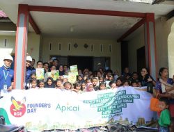 Lanjutan Kegiatan RGE’s Founder Day: Apical Dumai Beri Bantuan Hibah ke Sekolah dan Rumah Pintar