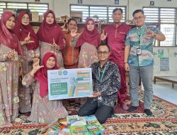 Peringatan Hari Buku Nasional dan Hari Perpustakaan Nasional, APICAL Serahkan Bantuan Buku ke Sekolah dan Dinas Perpustakaan dan Kearsipan Kota Dumai