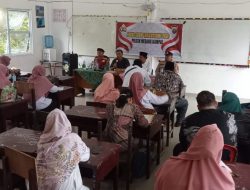 Polsek Medang Kampai Gelar Focus Group Discussion di SMP 020 Mundam