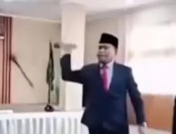 Aksi Lempar Mikrofon Viral, HMI Mataram: Segera Dicopot, Perilaku Merusak Citra Institusi