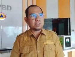 Padamkan Karhutla di Hutan Rapat Perbukitan, BPBD Riau Kerahkan Water Bombing