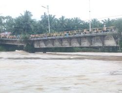 Pilar Jembatan Sei Rokan Ujung Batu Diperkuat, Pemprov Riau Siapkan Mitigasi Banjir 2026