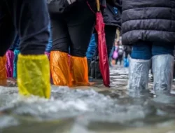 Libur Nataru, Waspada Tempat Wisata Rawan Banjir dan Longsor di Riau