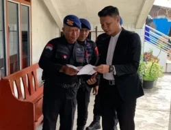 Ciptakan Situasi Aman, Brimob Polda Riau Gelar Patroli Dialogis di Gereja