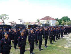 Polda Riau Kerahkan 290 Personel dan Logistik Pemulihan Bencana di Sumbar