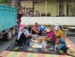 Massa Aksi Tolak Relokasi TNTN Ancam Dirikan Tenda di Kantor Gubernur Riau