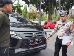 Ditlantas Polda Riau Lakukan Razia TNKB, 15 Ditilang, 10 Pasang Pelat Tidak Standar Disita
